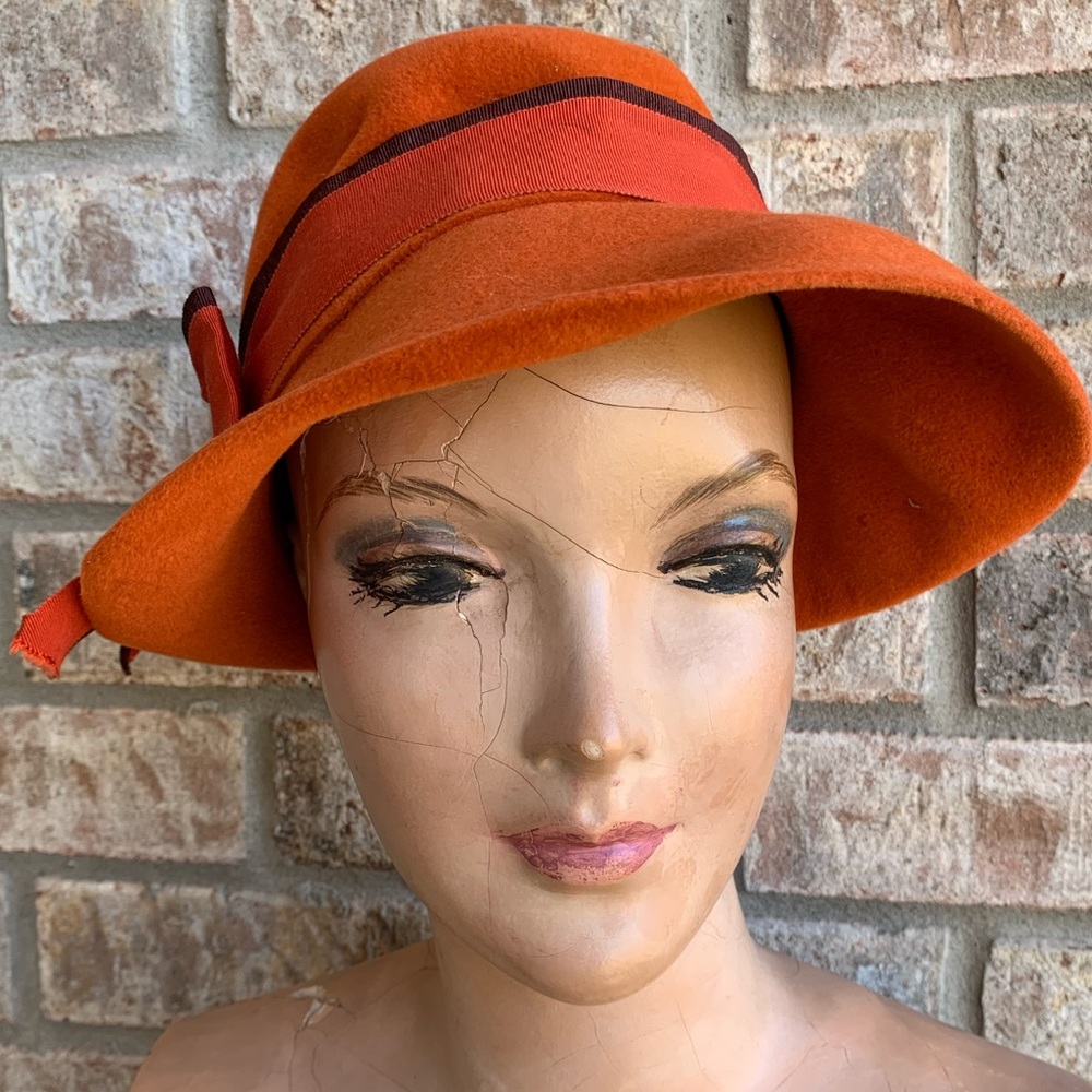 🍒💣Vintage orange felt fedora hat